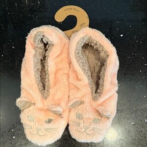 Cozy Cat Pink Slippers